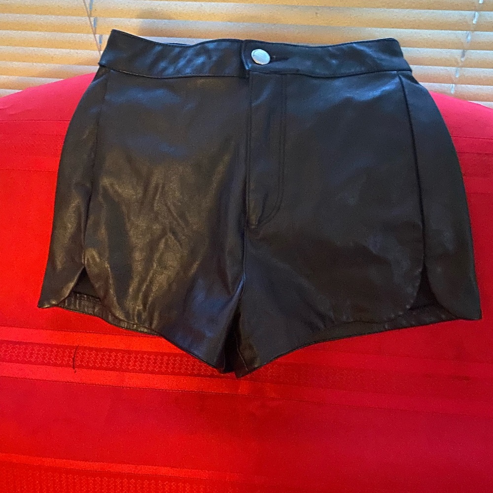 Girls shorts